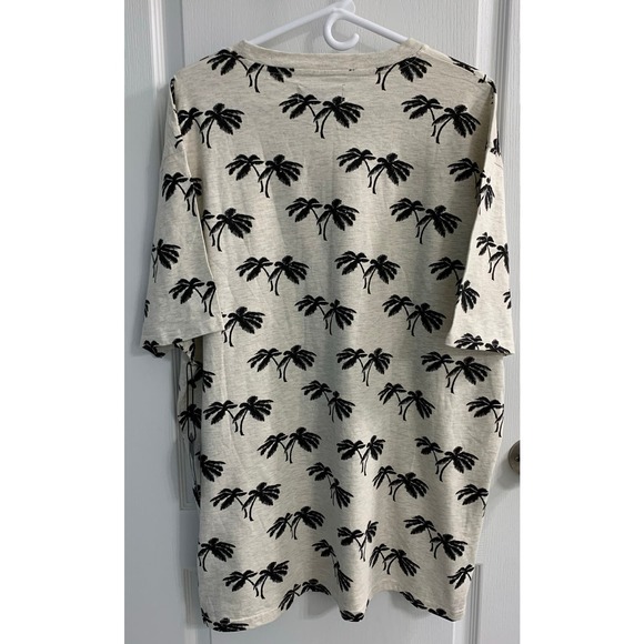 *NWT*. Free Planet” Palm Tree T-Shirt - Size 3X - Picture 2 of 7